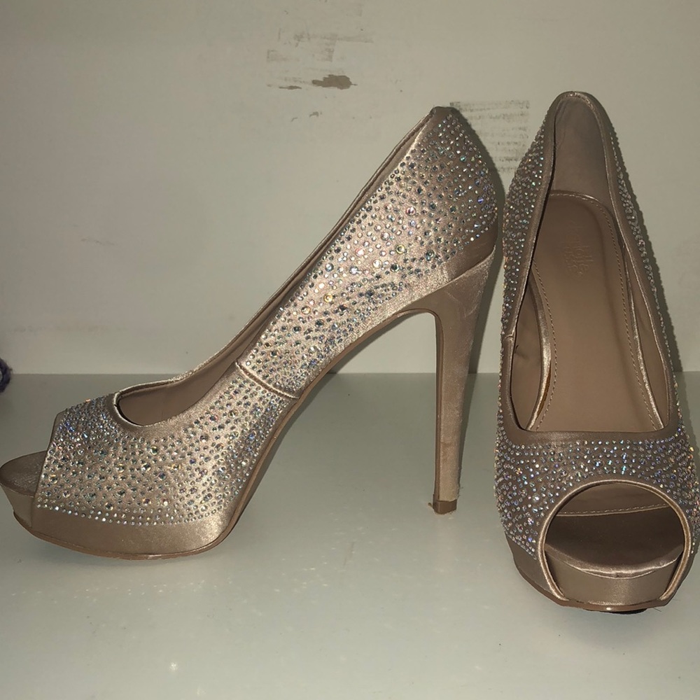 Sparkle Heels - Picture 3 of 4